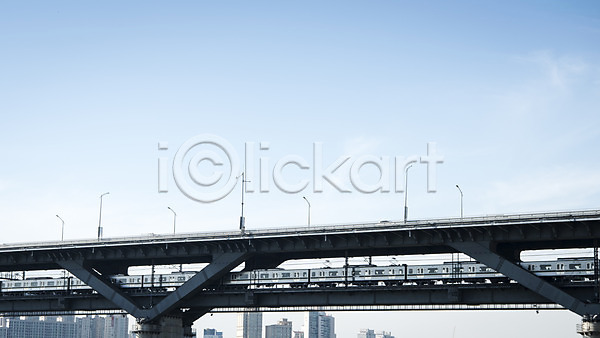 사람없음 JPG 포토 강가 구름(자연) 도시 도시풍경 서울 야외 전철 주간 청담대교 하늘 한강 한국