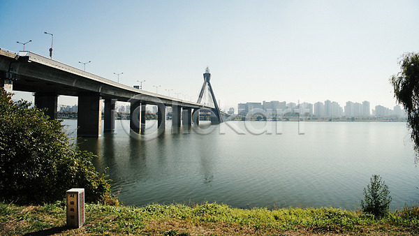 사람없음 JPG 포토 강가 도시 도시풍경 빌딩 서울 야외 올림픽대로 주간 하늘 한강 한국