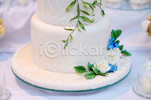 사람없음 JPG 포토 해외이미지 결혼 꽃 레이스(직물) 웨딩케이크 잎 장식 케이크