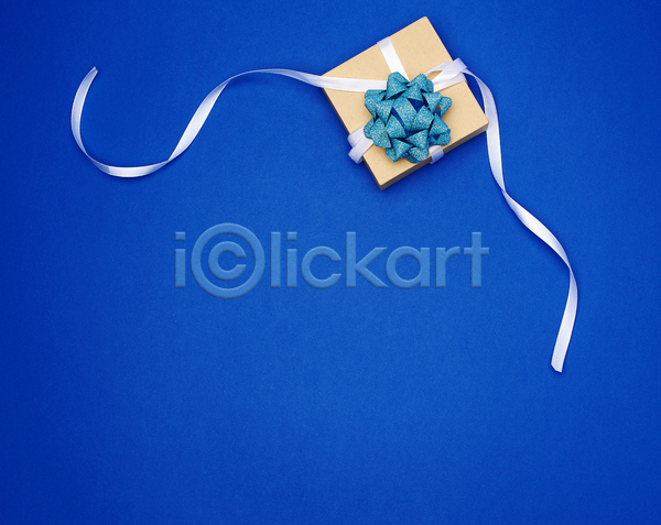 축하 사람없음 신체부위 JPG 포토 해외이미지 리본 상자 선물 선물상자 오브젝트 파란색