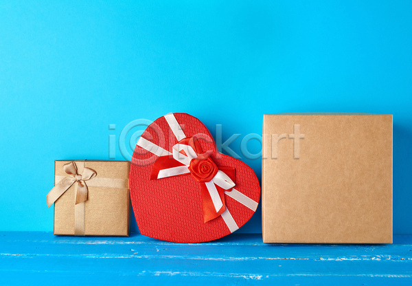 축하 사람없음 JPG 포토 해외이미지 리본 상자 선물 선물상자 오브젝트 파란색 포장 하트상자