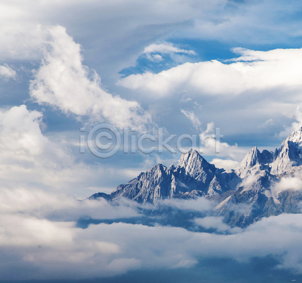 사람없음 JPG 포토 해외이미지 구름(자연) 산맥 설산 야외 여행 웅장함 자연 중국 풍경(경치) 하늘