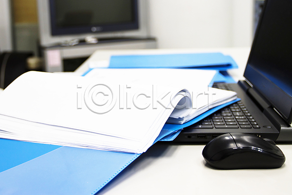사람없음 JPG 포토 해외이미지 노트북 마우스 문구용품 비즈니스 사무실 사무용품 실내 책상 파일 회사