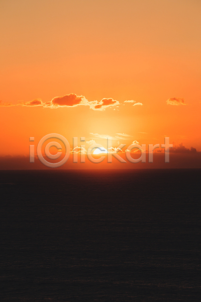 사람없음 JPG 포토 해외이미지 구름(자연) 바다 수평선 야간 야외 일몰 태양 풍경(경치) 하늘