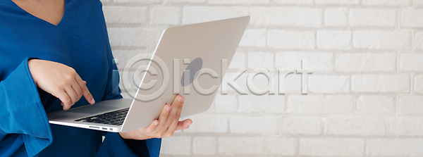 성공 자신감 행복 흥분 동양인 백인 사람 성인 여자 한명 JPG 포토 해외이미지 고용 공책 네트워크 노트북 라이프스타일 모델 무선전화기 방 배너 백그라운드 비즈니스 사업가 서기 아시아 온라인 인터넷 작업 주택 직장 컴퓨터 통신 프리랜서 해외포토