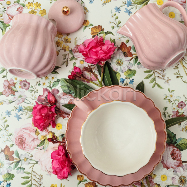 사람없음 JPG 포토 하이앵글 해외이미지 꽃 분홍색 오브젝트 찻잔 컵받침