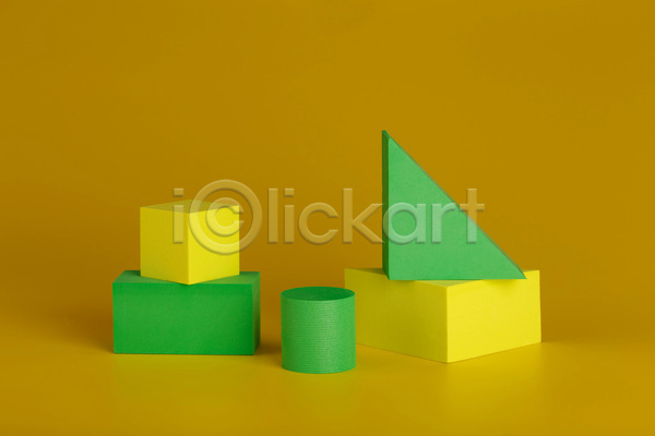 사람없음 3D JPG 포토 해외이미지 노란배경 목업 삼각형 스튜디오촬영 실내 오브젝트 원기둥 입체도형 정사각형 초록색 큐브