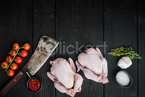 사람없음 JPG 포토 해외이미지 굵은소금 닭고기 마늘 방울토마토 백리향 생고기 생닭 식칼 카피스페이스 통후추