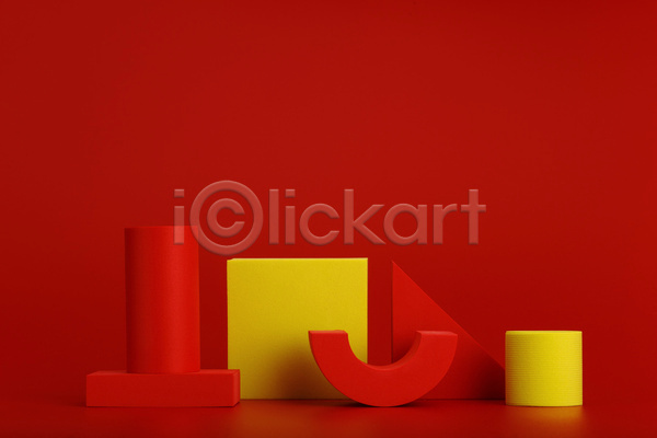 사람없음 3D JPG 포토 해외이미지 노란색 목업 빨간배경 빨간색 삼각형 스튜디오촬영 실내 오브젝트 원기둥 입체도형 정사각형 직사각형