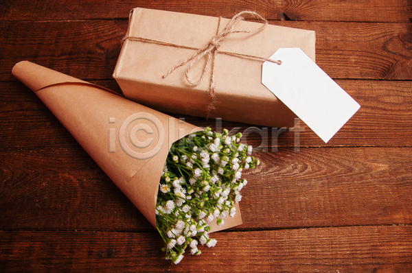 축하 사람없음 JPG 포토 해외이미지 갈색 꽃다발 상자 선물상자 실내
