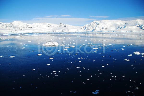추위 사람없음 JPG 포토 해외이미지 겨울 남극 물 바다 봉 북극 빙산 빙하 야외 얼음 여행 자연 풍경(경치) 환경 흰색