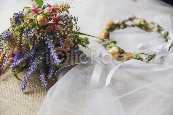로맨틱 사람없음 JPG 포토 해외이미지 결혼 꽃 레이스(직물) 부케 스몰웨딩 화관