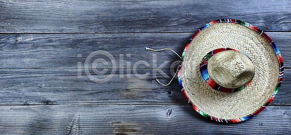 사람없음 JPG 포토 해외이미지 5월 기념 널 머리위 멕시코 목재 솜브레로 시골 음악 전통 카피스페이스 파티 해외포토 휴가