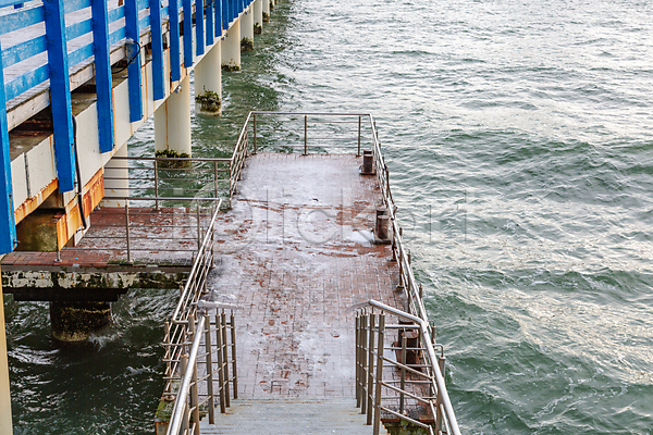 신선 사람없음 JPG 포토 해외이미지 겨울 계절 그림 날씨 내추럴 러시아 물 바다 백그라운드 북쪽 생태학 야외 여행 자연 주간 파도 표면 풍경(경치) 환경 흰색