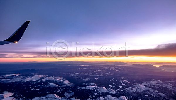 사람없음 JPG 포토 해외이미지 구름(자연) 로키산맥 비행기날개 야외 일몰 전경 주간 콜로라도 풍경(경치) 하늘