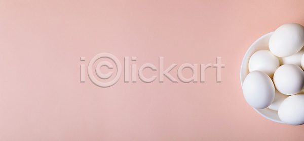 신선 축하 사람없음 JPG 포토 해외이미지 가로 건강 고립 껍질 내추럴 농업 다이어트 단백질 맛 먹이 부활절계란 삶기 상품 숫자 식사 신성 아침식사 암탉 오브젝트 유기농 음식 자르기 전통 주방 축제 칼로리 해외포토 휴가 흰색