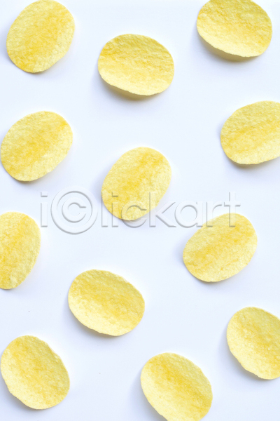 사람없음 JPG 포토 하이앵글 해외이미지 감자칩 실내 패턴 패턴백그라운드 흰배경