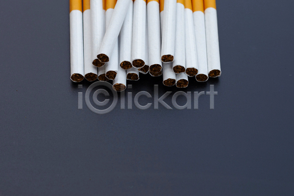 사람없음 JPG 포토 해외이미지 담배 실내 쌓기 회색배경