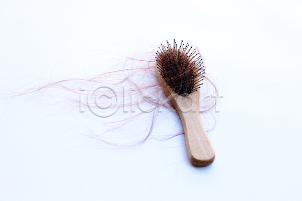 사람없음 JPG 포토 해외이미지 머리빗 머리카락 숱 실내 오브젝트 탈모 흰배경