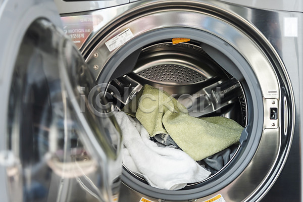 깨끗함 사람없음 JPG 근접촬영 포토 가사 드럼세탁기 빨래 빨랫감 세탁기 세탁용품 수건 실내 청결