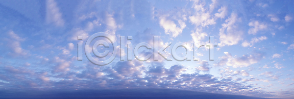 사람없음 3D JPG 템플릿 포토 해외이미지 구름(자연) 날씨 내추럴 맑음 백그라운드 뷰티 빛 솜털 수평선 안테나 야외 여름(계절) 우주 원형 자연 천국 추상 태양 파노라마 파란색 패턴 풍경(경치) 하늘 햇빛 환경 흰색