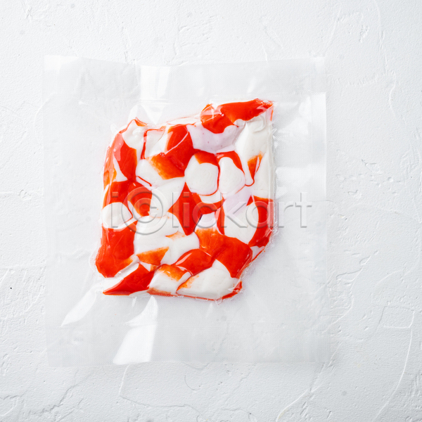 신선 사람없음 JPG 포토 하이앵글 해외이미지 맛살 비닐포장 식재료 실내 진공 진공포장 흰배경