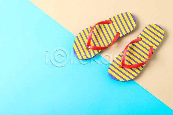 사람없음 JPG 포토 해외이미지 바캉스 바캉스용품 여름휴가 오브젝트 줄무늬 쪼리 하늘색