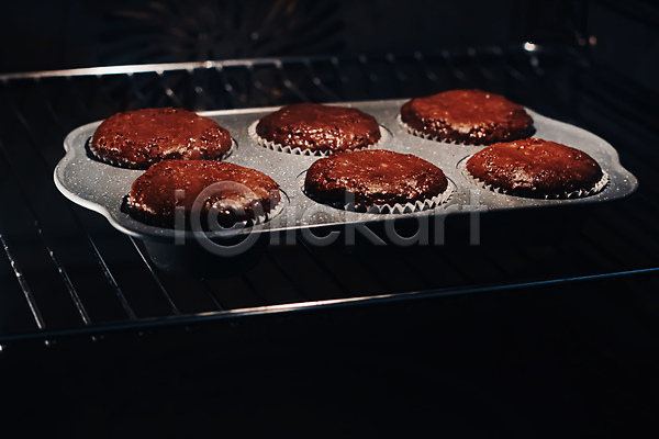 달콤 사람없음 JPG 포토 해외이미지 디저트 머핀틀 오븐 제빵 초코맛 초콜릿머핀