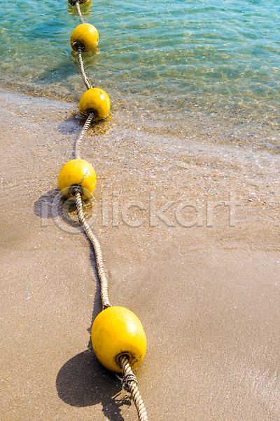 사람없음 JPG 포토 해외이미지 노란색 맑음 모래 물 바다 밧줄 백그라운드 부표 빨간색 선 안전 여름(계절) 여행 자연 파도 파란색 휴가 흰색