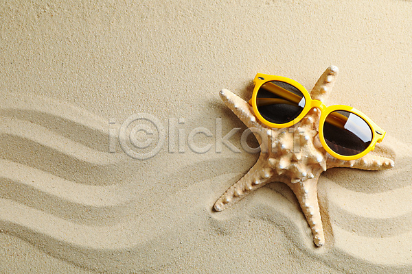 사람없음 JPG 포토 해외이미지 모래 물결무늬 불가사리 선글라스 스튜디오촬영 여름(계절) 오브젝트 카피스페이스