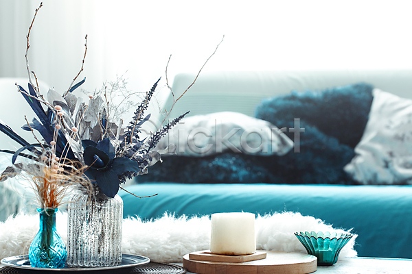 사람없음 JPG 포토 해외이미지 꽃병 드라이플라워 실내 오브젝트 인테리어 파란색 향초