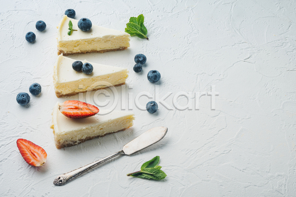 달콤 사람없음 JPG 포토 해외이미지 디저트 딸기 블루베리 잼나이프 치즈케이크 케이크