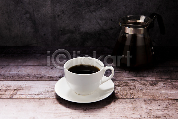 사람없음 JPG 포토 하이앵글 나무배경 스튜디오촬영 실내 아메리카노 오브젝트 주전자 카페 커피 커피잔