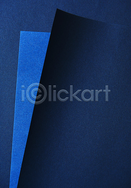 사람없음 JPG 포토 하이앵글 남색 백그라운드 스튜디오촬영 실내 오브젝트 종이 카피스페이스 클래식블루 트렌드컬러 파란색 페이퍼아트 프레임 플랫레이