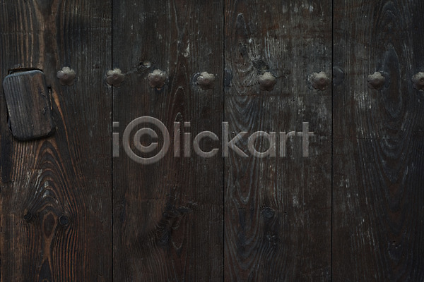빈티지 사람없음 JPG 근접촬영 포토 검은색 나무담장 나무벽 나뭇결 목재 무늬 백그라운드 벽 야외 전통문 주간 질감 패턴