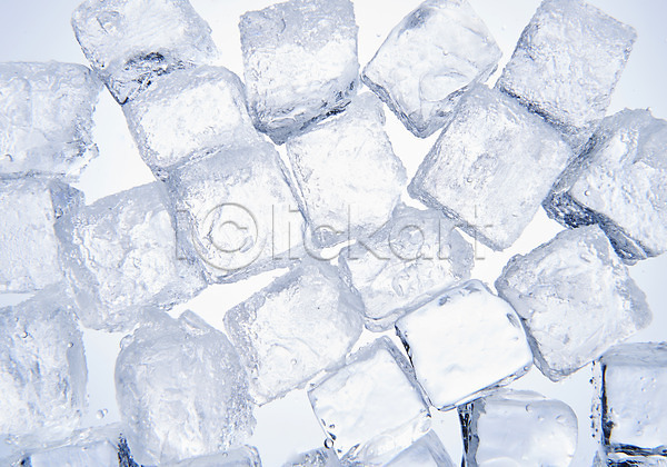 시원함 차가움 사람없음 JPG 포토 백그라운드 스튜디오촬영 실내 쌓기 얼음 얼음조각 여러개 오브젝트 투명