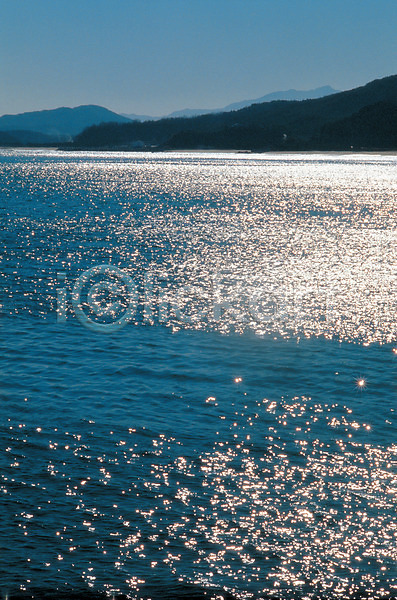 사람없음 JPG 포토 강 바다 야외 자연 주간 풍경(경치) 햇빛 호수