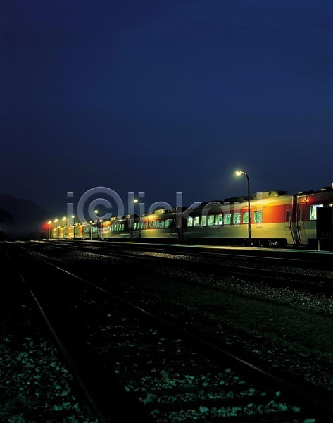 사람없음 JPG 포토 가로등 교통 기차 기찻길 길 서울 야간 야경 야외 육상교통 자연 풍경(경치)