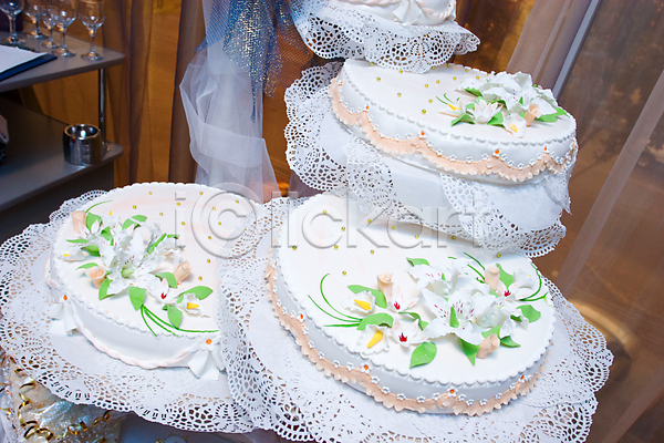 사람없음 JPG 포토 해외이미지 결혼 꽃 레이스(직물) 웨딩케이크 잎 장식 케이크 흰색