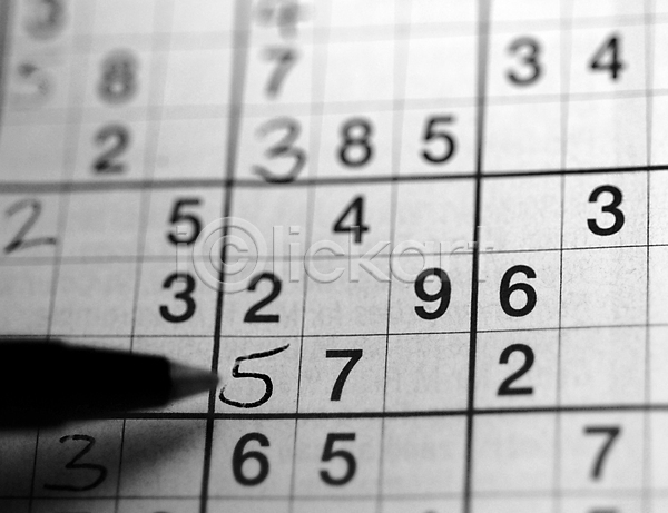 계획 사람없음 JPG 포토 해외이미지 흑백 게임 수학 숫자 어려운 일본 잉크 정사각형 지능 퀴즈 퍼즐 펜