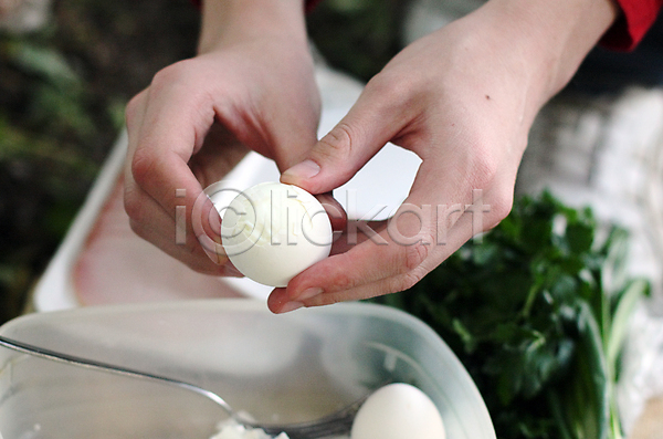 사람없음 JPG 포토 해외이미지 계란 관리 손가락 식사 음식 전기에너지 플러그