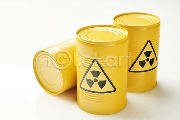 위험 사람없음 JPG 포토 드럼통 방사능 스튜디오촬영 실내 원자력 원자력발전기호 위험물 흰배경