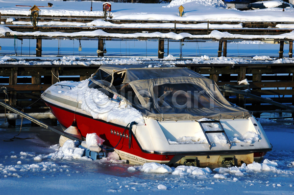 추위 사람없음 JPG 포토 해외이미지 겨울 깨짐 냉동 노르웨이 보트 보험 비극 얼음 창문 플라스틱 항구