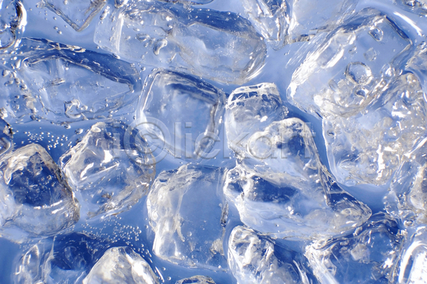 시원함 차가움 사람없음 JPG 근접촬영 포토 해외이미지 백그라운드 얼음 큐브 투명 파란색
