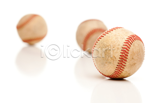 사람없음 JPG 아웃포커스 포토 해외이미지 세개 실내 야구 야구공 흰배경