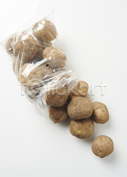 신선 사람없음 JPG 포토 하이앵글 감자 누끼 비닐포장 스튜디오촬영 식재료 실내 여러개 유기농 채소 플랫레이 흰배경