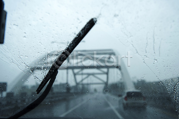 사람없음 JPG 포토 다리(건축물) 백그라운드 비(날씨) 빗방울 야외 와이퍼 자동차 주간 창문 판교 풍경(경치) 흐림