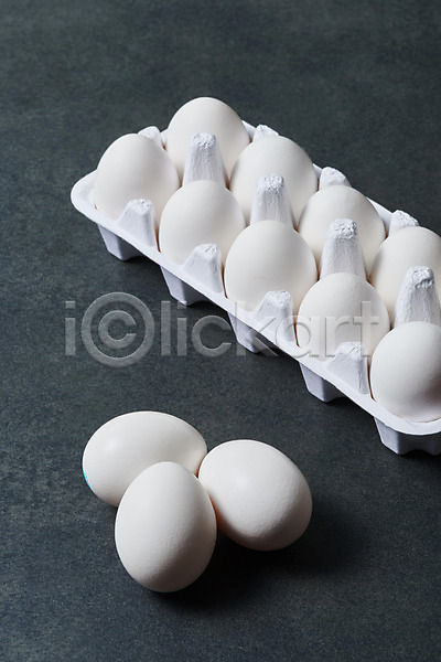 신선 사람없음 JPG 포토 하이앵글 검은배경 검은색 계란 계란판 누끼 단백질 스튜디오촬영 식재료 실내 알 여러개 유기농 음식 포장 포장용기
