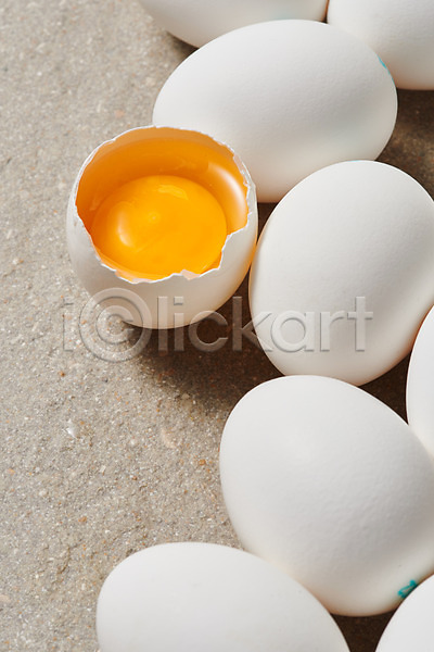 신선 사람없음 JPG 근접촬영 포토 하이앵글 계란 노른자 누끼 단백질 스튜디오촬영 식재료 실내 알 여러개 유기농 음식 회색 회색배경