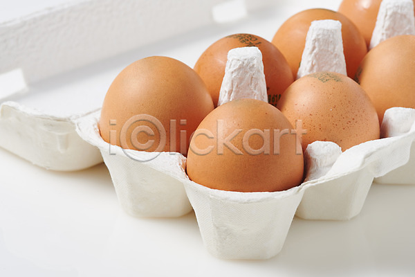 신선 사람없음 JPG 근접촬영 포토 하이앵글 계란 계란판 누끼 단백질 스튜디오촬영 식재료 실내 알 여러개 유기농 음식 포장 포장용기 흰배경 흰색